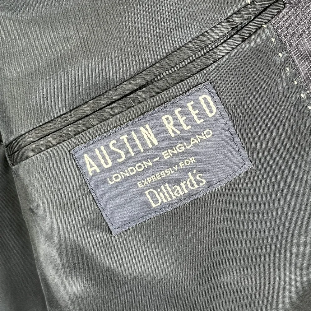 Austin Reed excellent pre